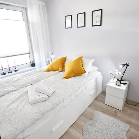 Apartament Sloneczny Przy Porcie Rybackim Apartmán Kolobřeh